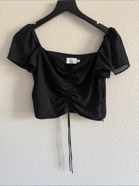 Na-Kd Tops - NA-KD x Pamela Black Puff Sleeve Cinched Crop Top | Size M / EU 40